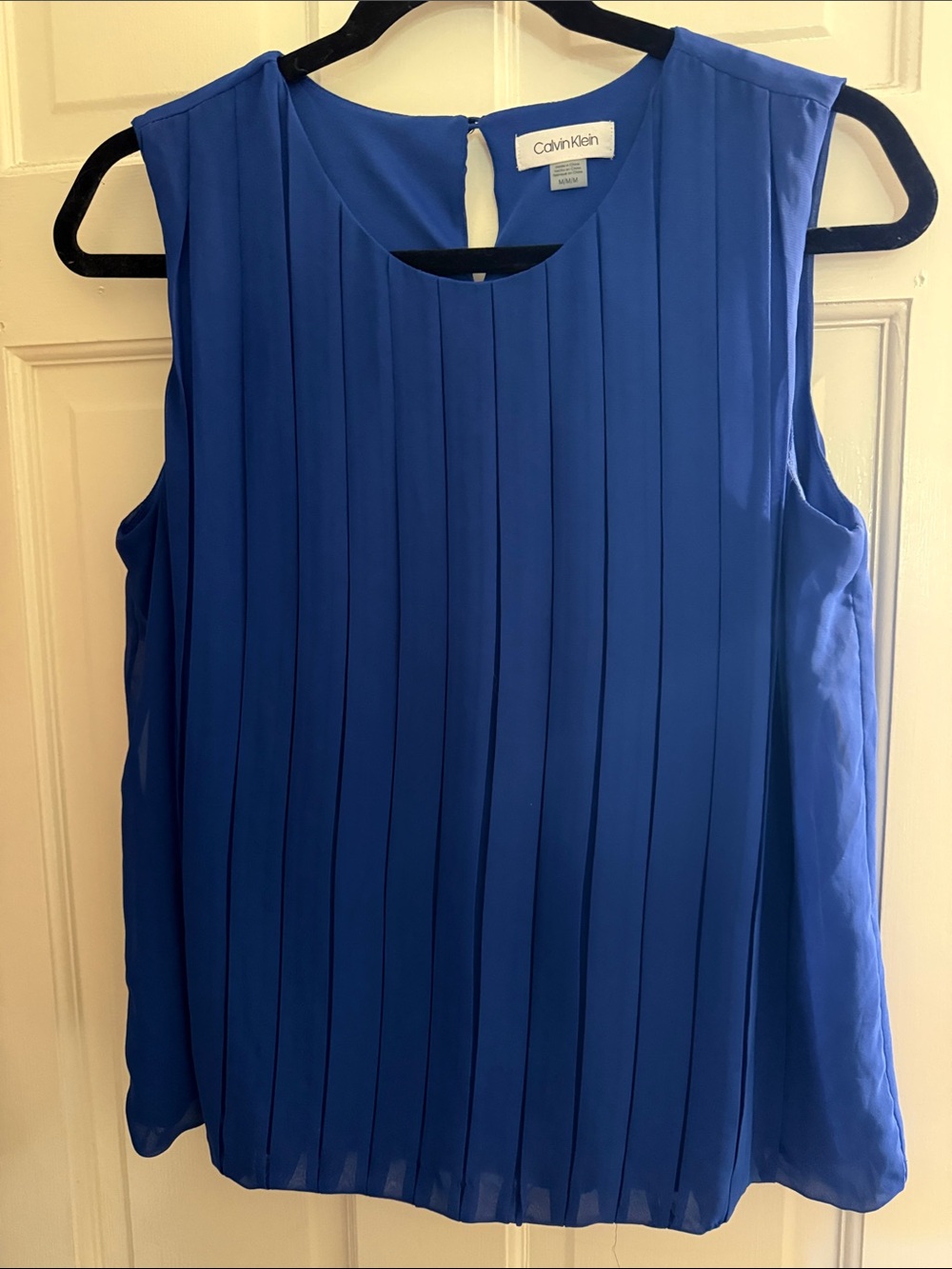 Calvin Klein Sleeveless Pleated Cobalt Blue Blouse